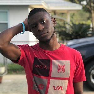 Meet your Posher, Joshua